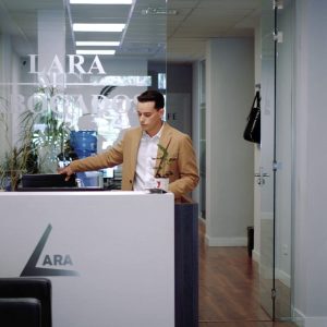 vlcsnap-2023-08-18-08h58m17s885